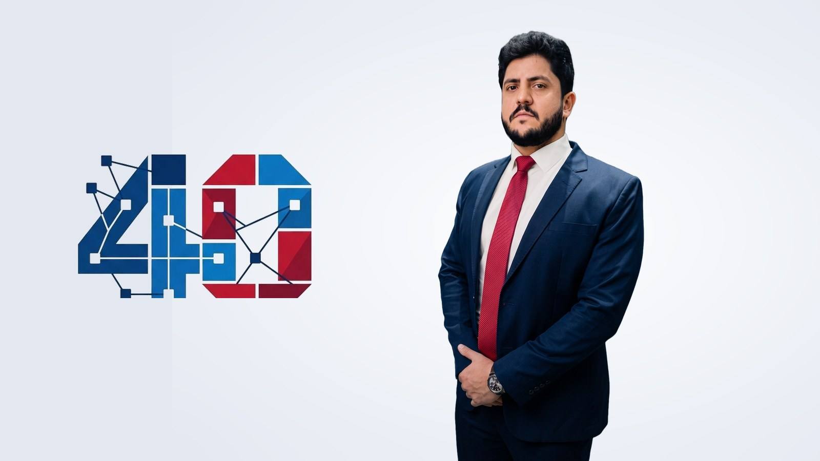 Professor criador do Método Código 40, de terno azul-marinho e gravata vermelha